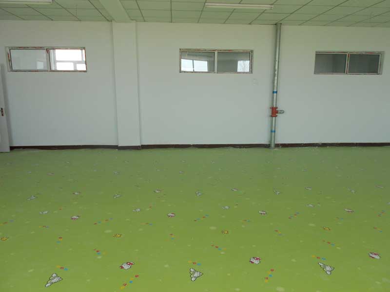 內蒙古烏蘭察布平地泉鎮中心幼兒園糟老头子破解版黄台 內蒙古烏蘭察布平地泉鎮中心幼兒園糟老头子破解版黄台