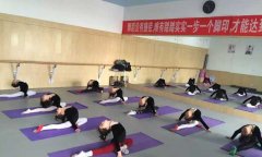 天津舞光十色藝培中心舞蹈室糟老头子破解版黄台