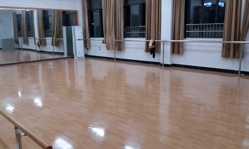 舞蹈室糟老头子破解版黄台膠企業要創新銷售渠道